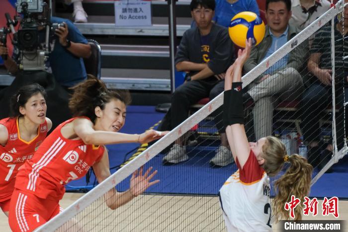 世界女子排球联赛香港站：中国队3-0力克德国队