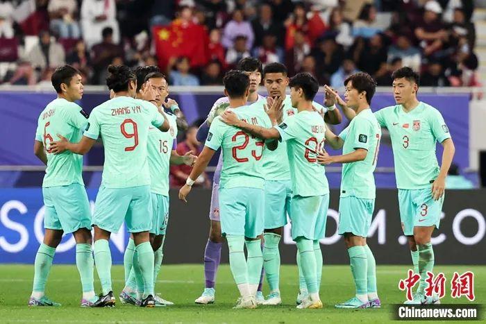 扬科维奇下课：一年前的世界杯自信如今化为现