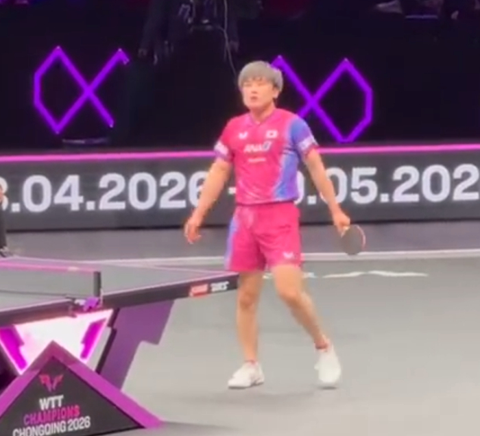 张本智和爆冷负于温瑞博 19岁小将掀翻日乒一哥