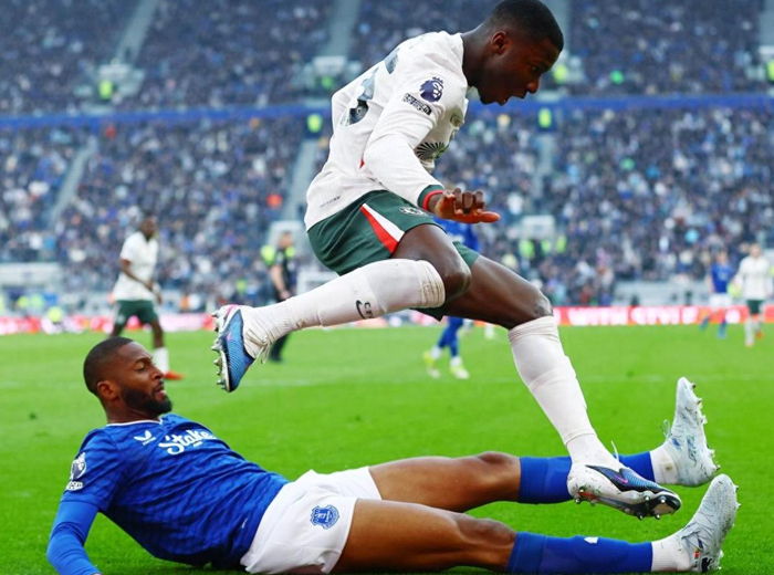 贝托独造三球切尔西客场