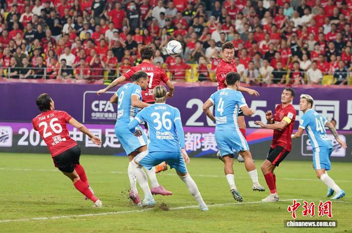 足协杯半决赛：河南首进决赛，北京国安以7-0横